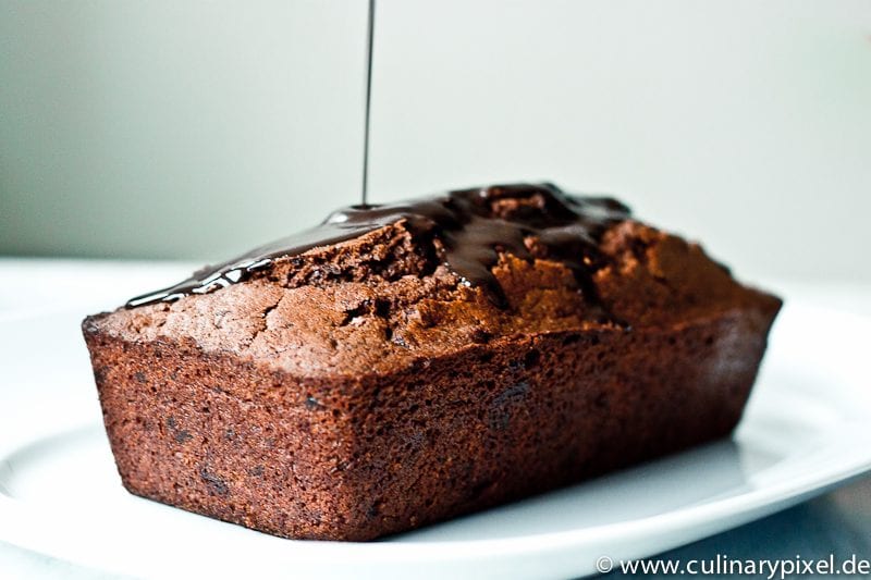 Rotweinkuchen mit Schokolade