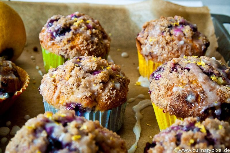 Muffins mit Blaubeeren und Zitrone