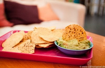 Tortilla Chips & Guacamole - Condesa Gourmet Tacos & Burritos München