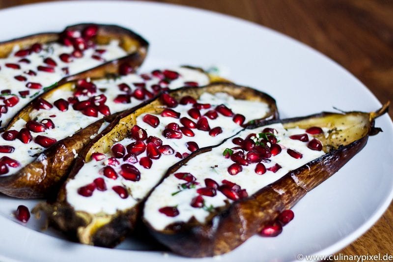 gegrillte Auberginen nach Ottolenghi