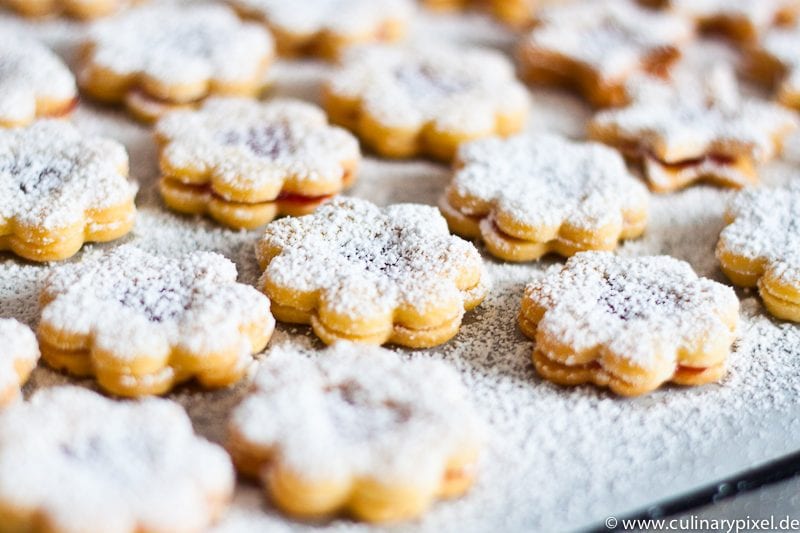 Weihnachtsplätzchen Spitzbuben