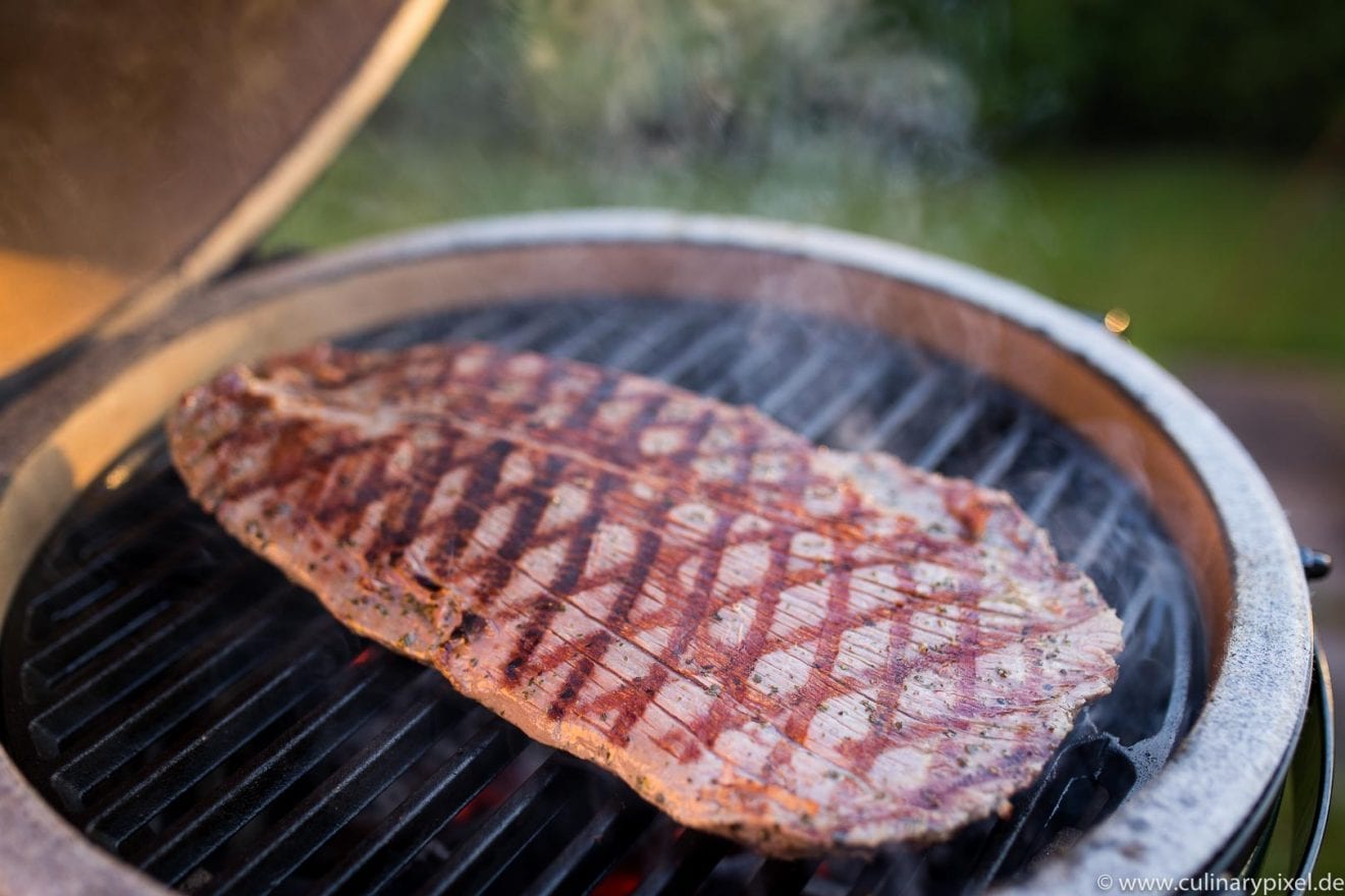 Flank Steak vom Big Green Egg culinary pixel